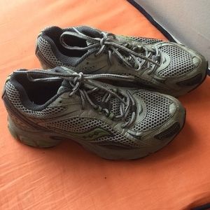 Running shoes